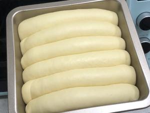 超松软的奶酪排包(附面团整形视频)8寸烤盘的做法 步骤13