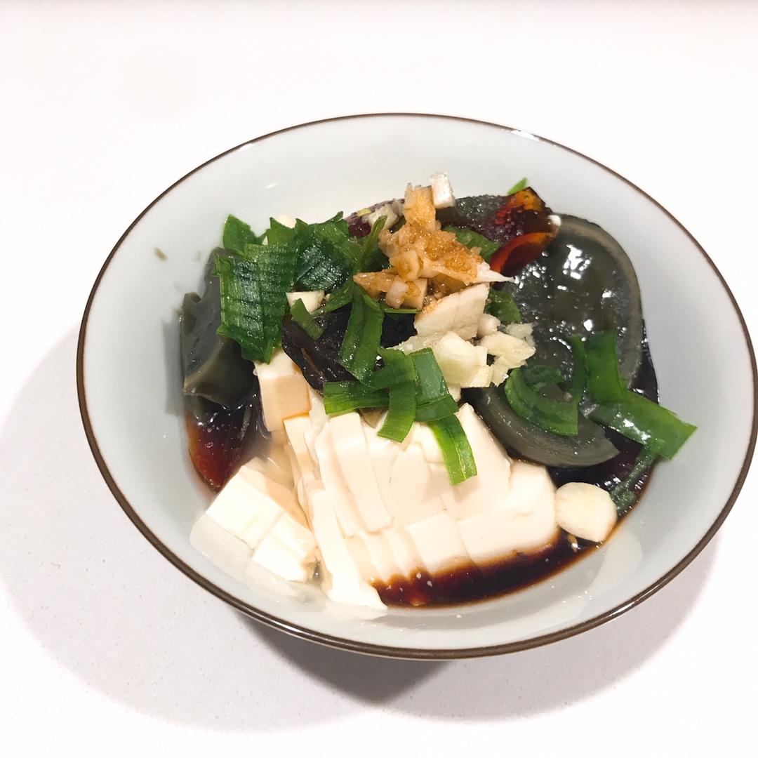 皮蛋豆腐