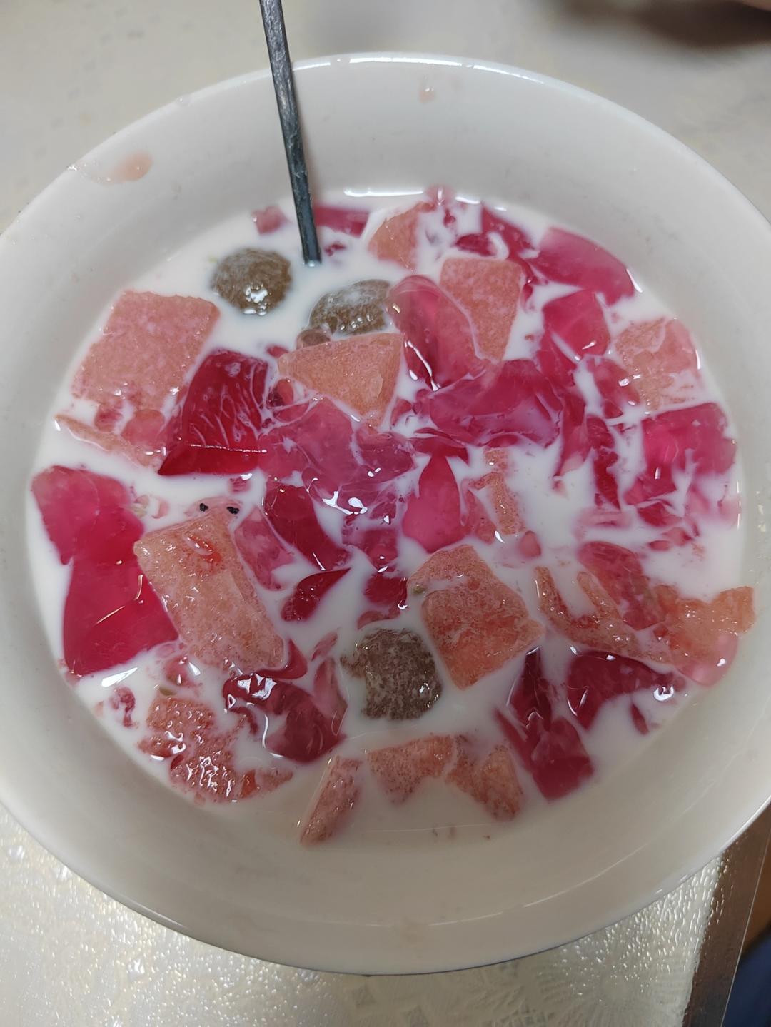 多肉葡萄冻撞奶🍇-「简单做法」0失败