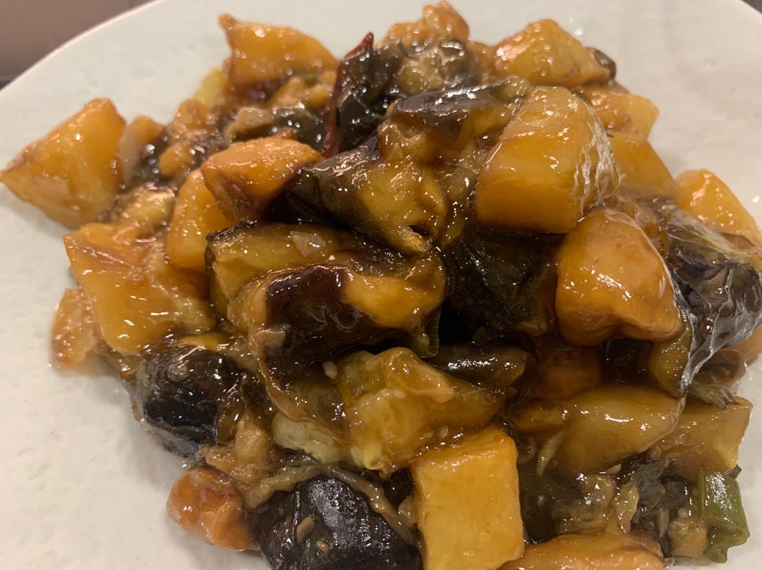 东北地道的《地三鲜》