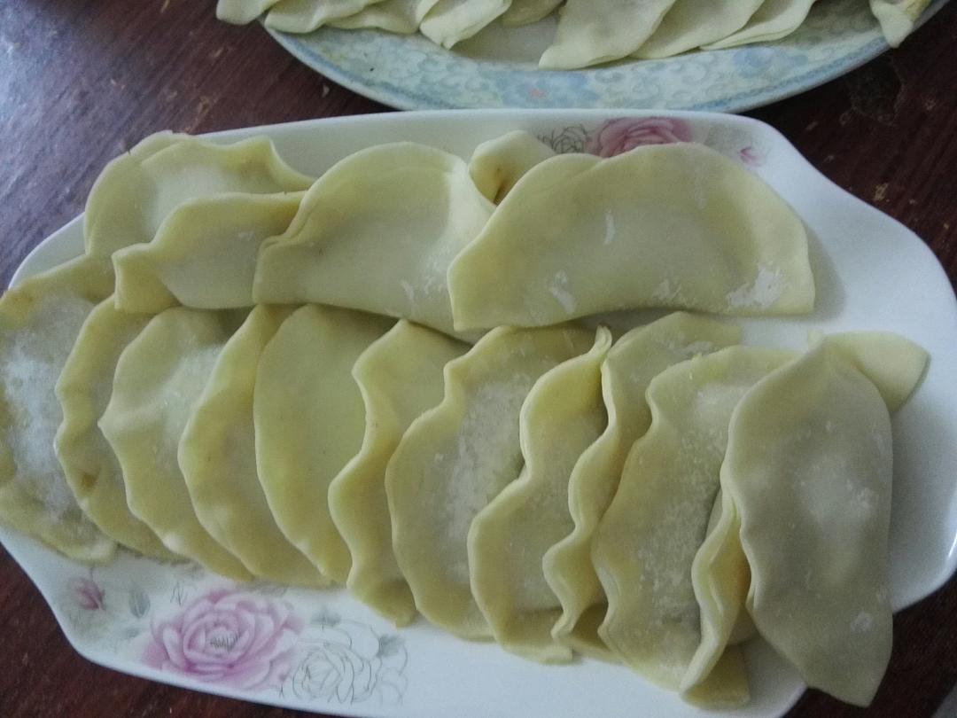 猪肉白菜生煎饺子