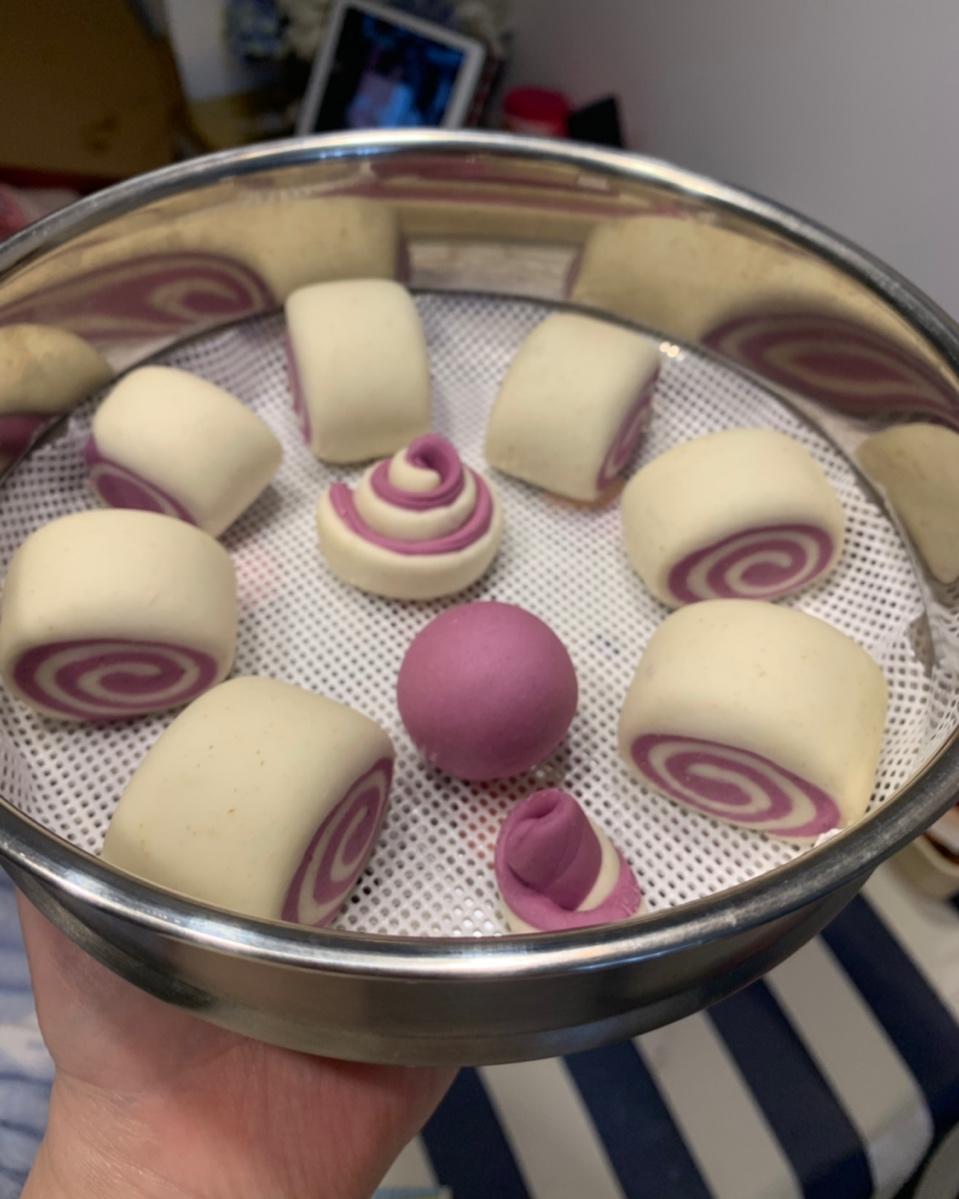 双色肠仔馒头卷