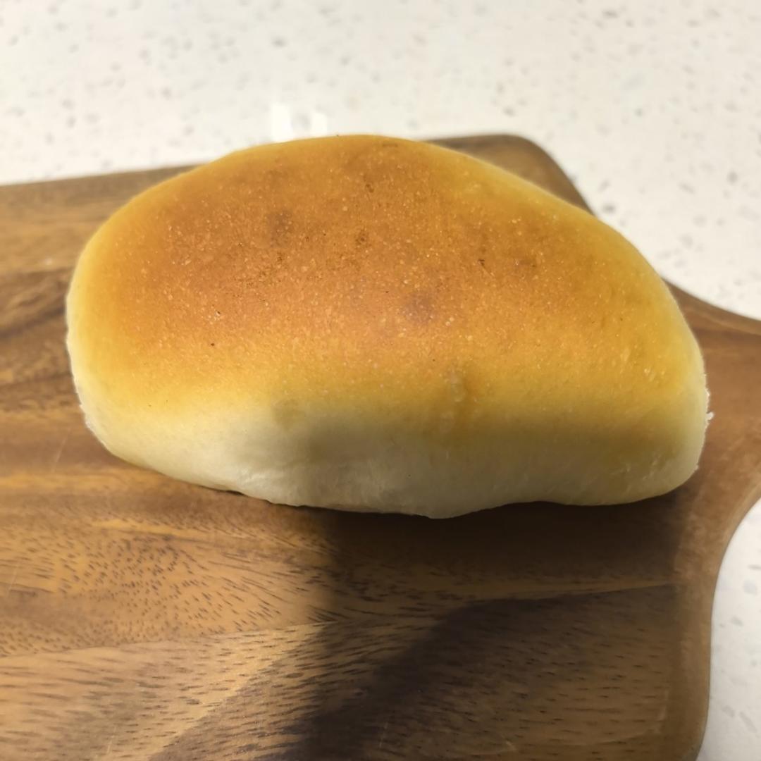 松软牛奶红豆饼