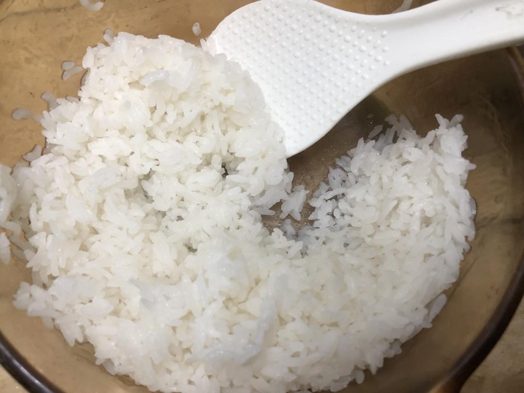 砂锅米饭，用煤气灶做出柴火饭的味道