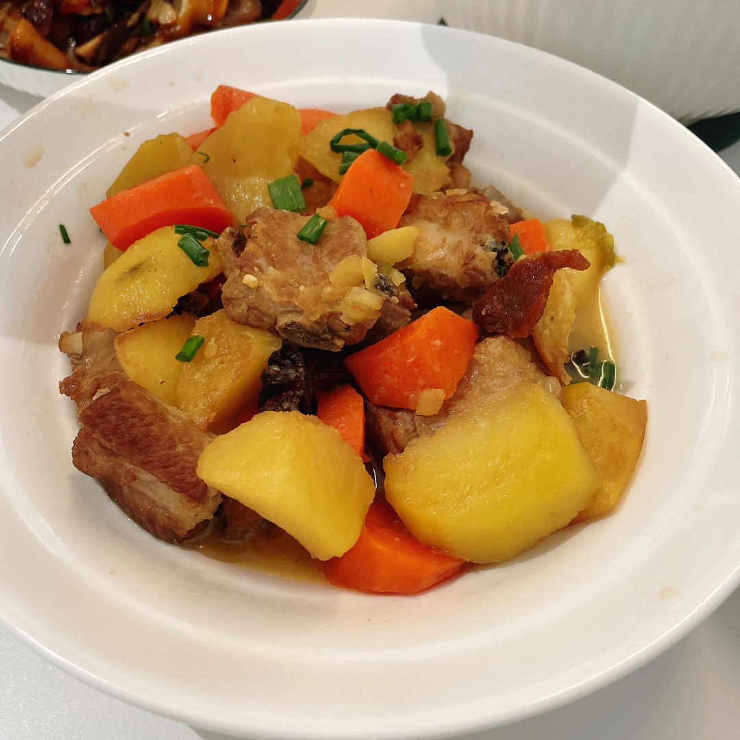土豆炖排骨