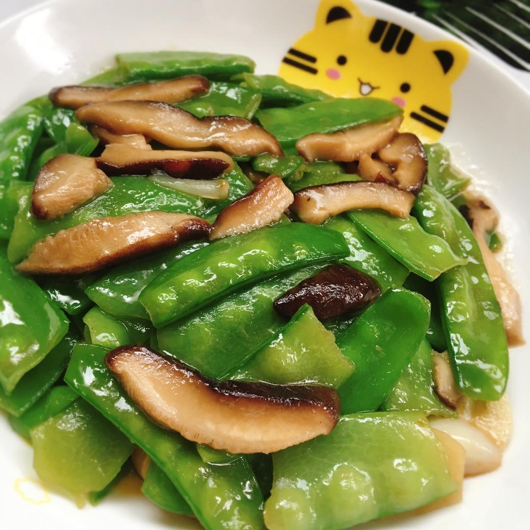 荷兰豆炒香菇
