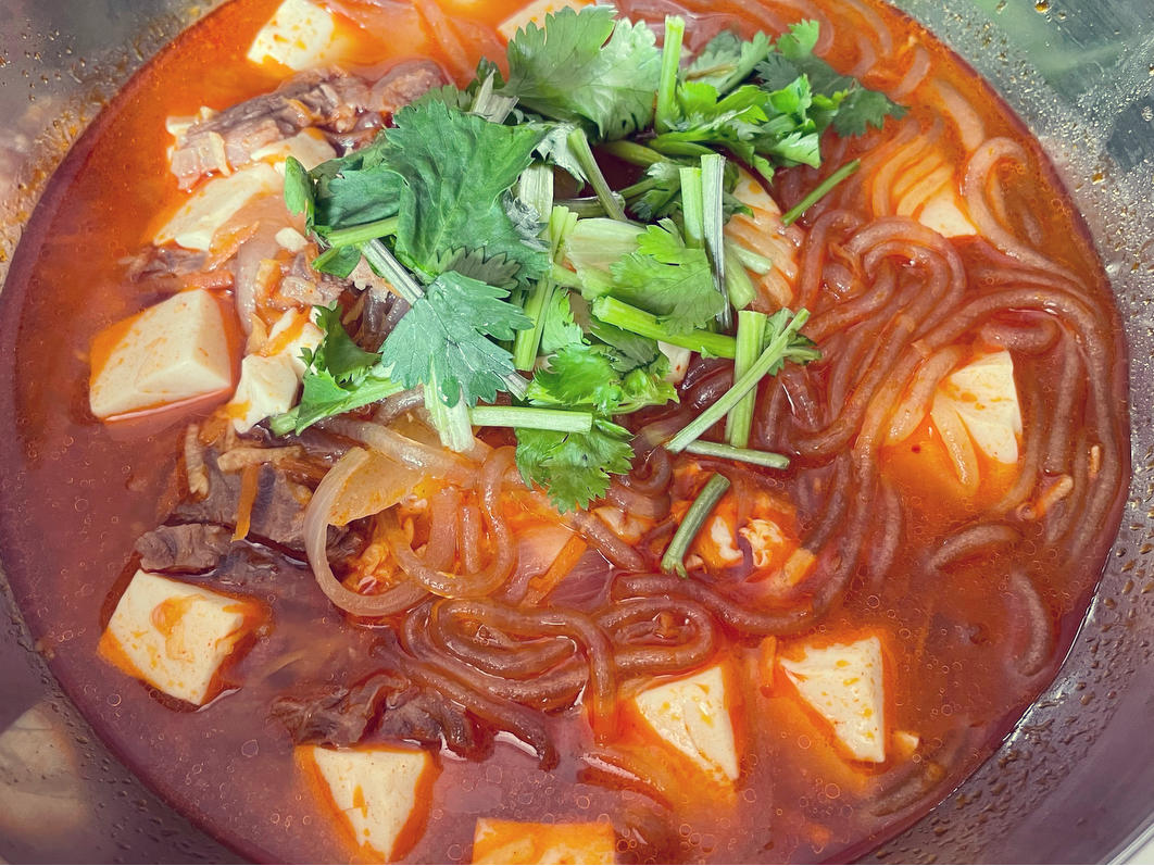 韩式辣牛肉汤【曼食慢语】