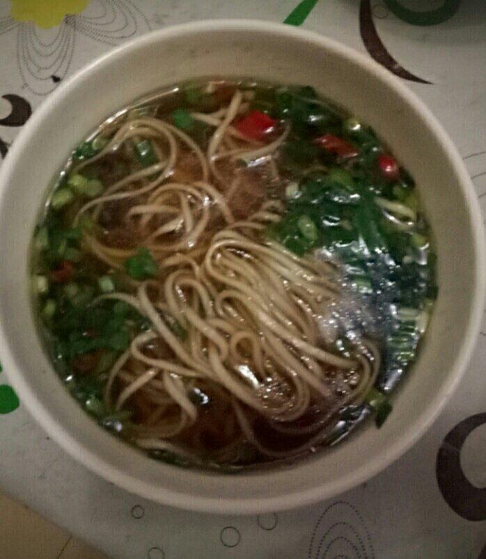 一碗酸汤面