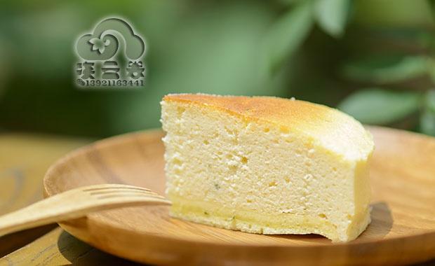 柠檬叶舒芙蕾乳酪蛋糕（梳乎厘芝士蛋糕）的做法