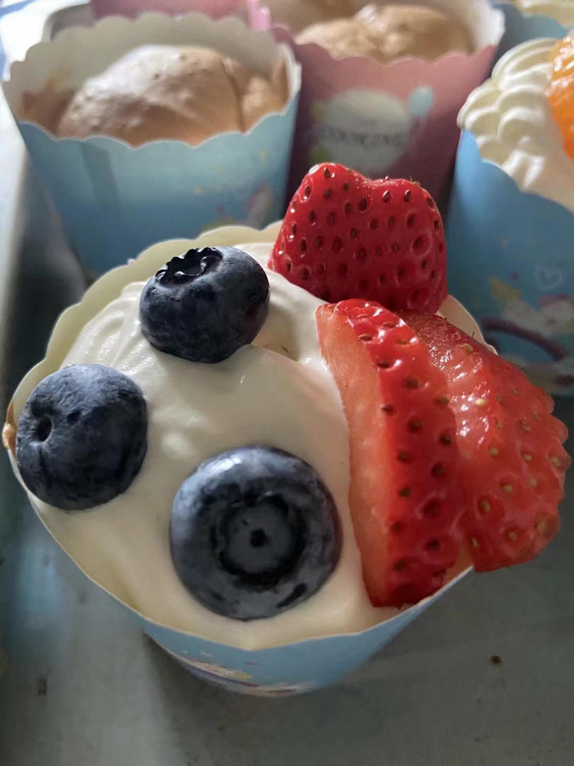 不回缩不开裂戚风纸杯蛋糕