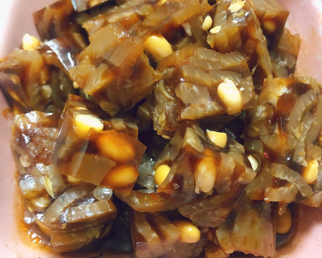 超简单好吃的猪皮黄豆冻