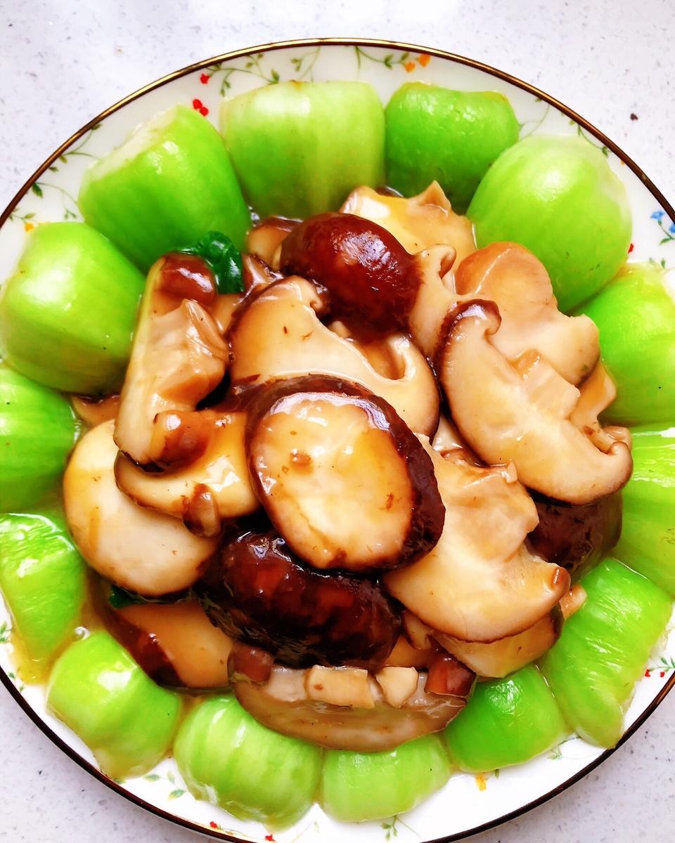 简易版香菇扒油菜