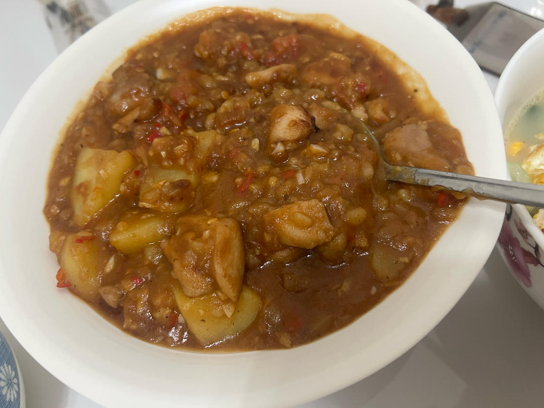 复刻火烧云油焖鸡：史上最简单的下饭神器