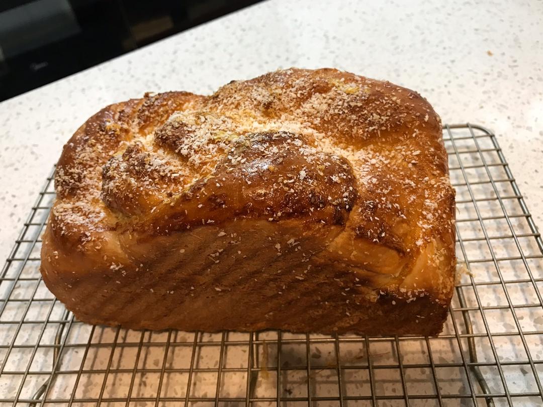 椰蓉吐司面包 Coconut Loaf