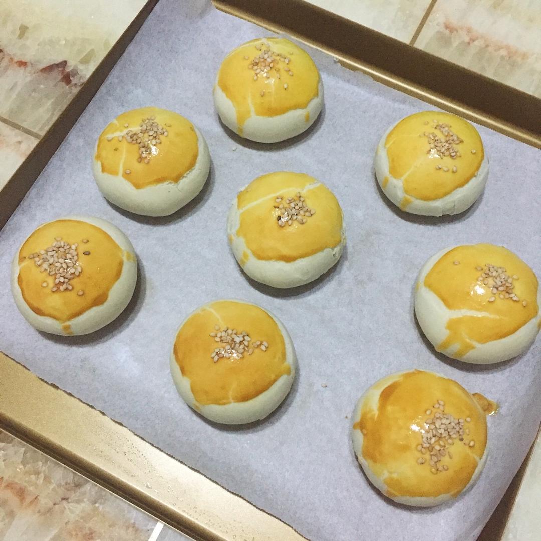 蛋黄酥