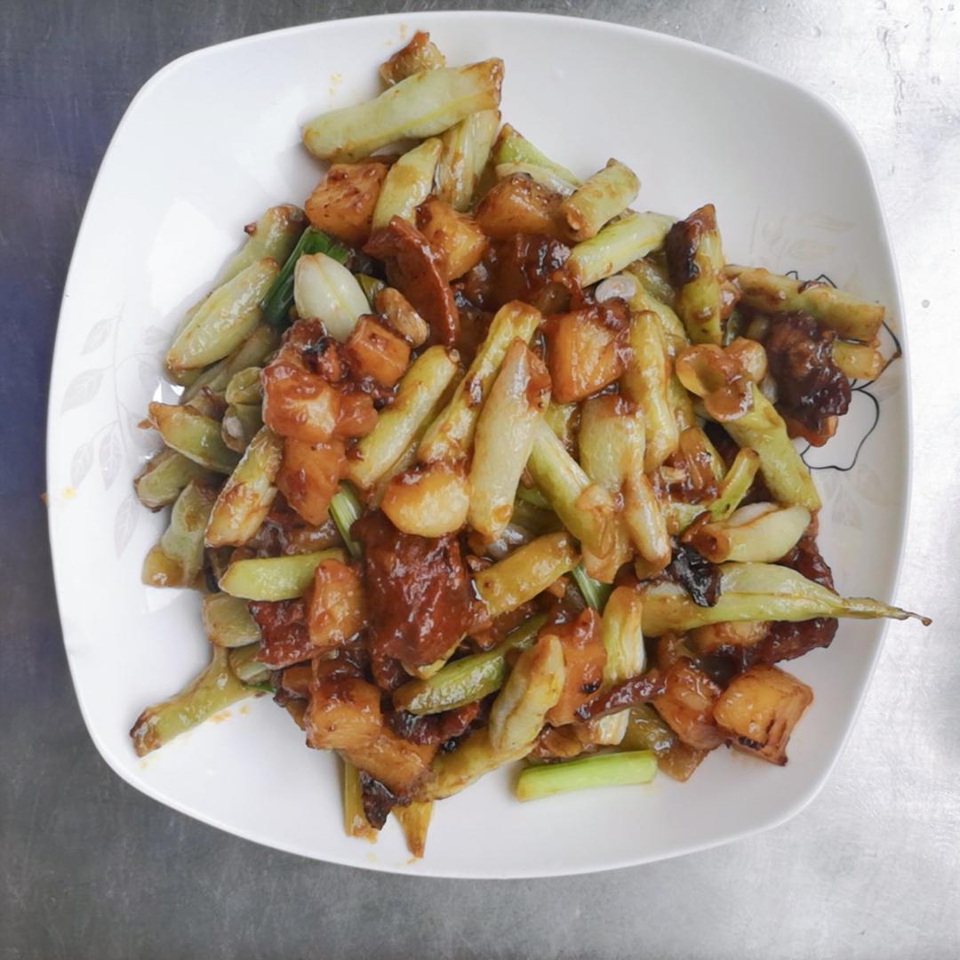 土豆炖豆角