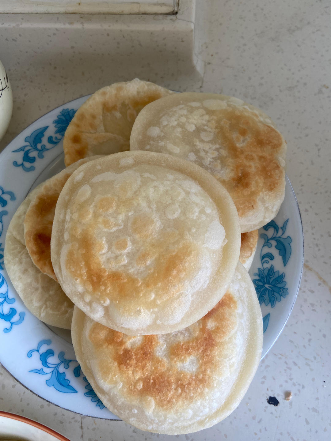 烫面小糖饼 柔软劲道 凉了也不硬 做法简单一看就会 附细节视频详解