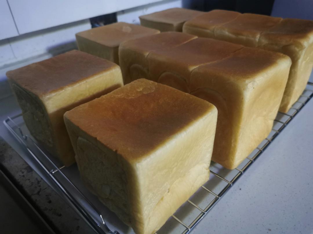 好吃到犯规的网红「生吐司」