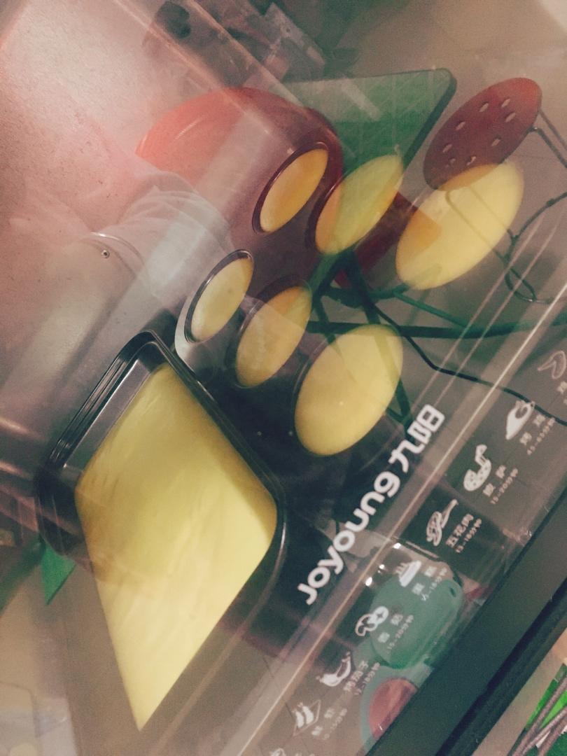 不开裂不回缩不掉皮的酸奶水浴法蛋糕