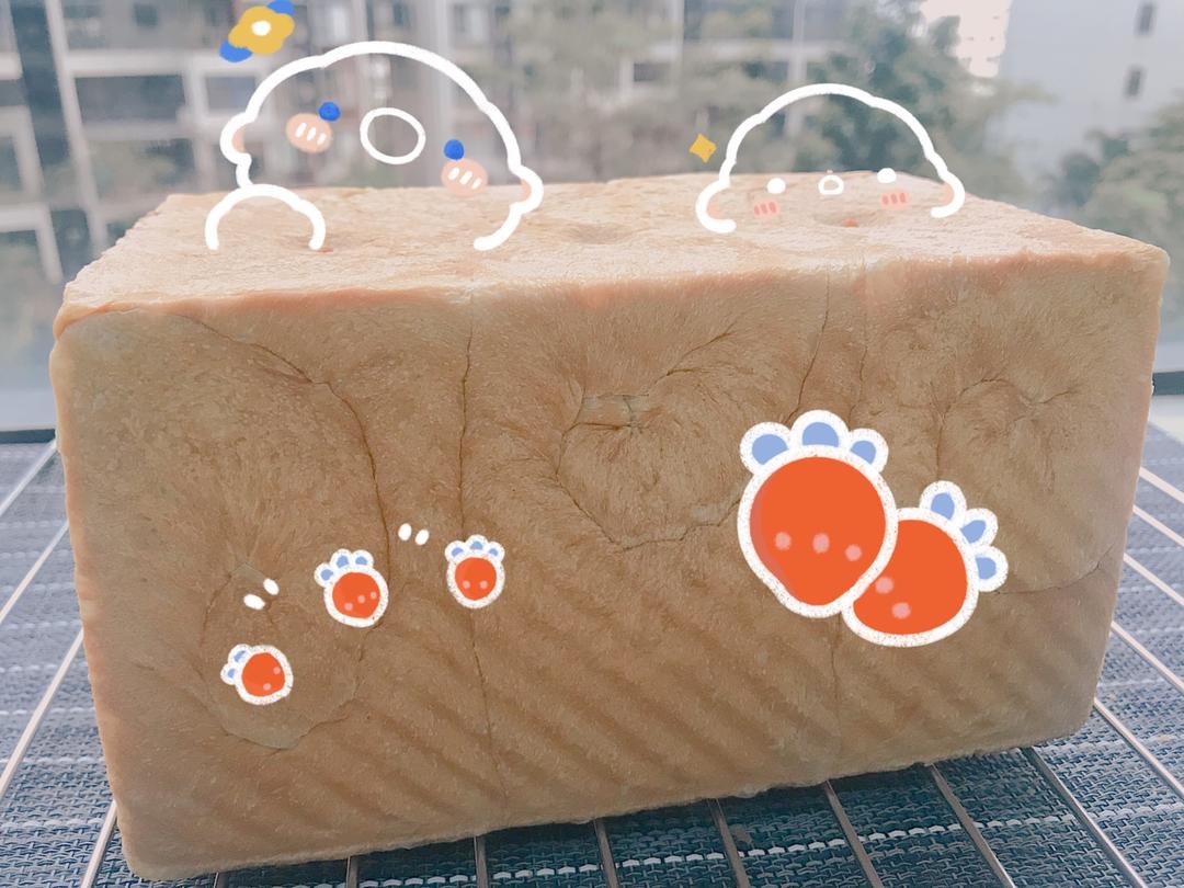 终于的终于让我尝试了五六遍的生吐司终于成功了成功了。