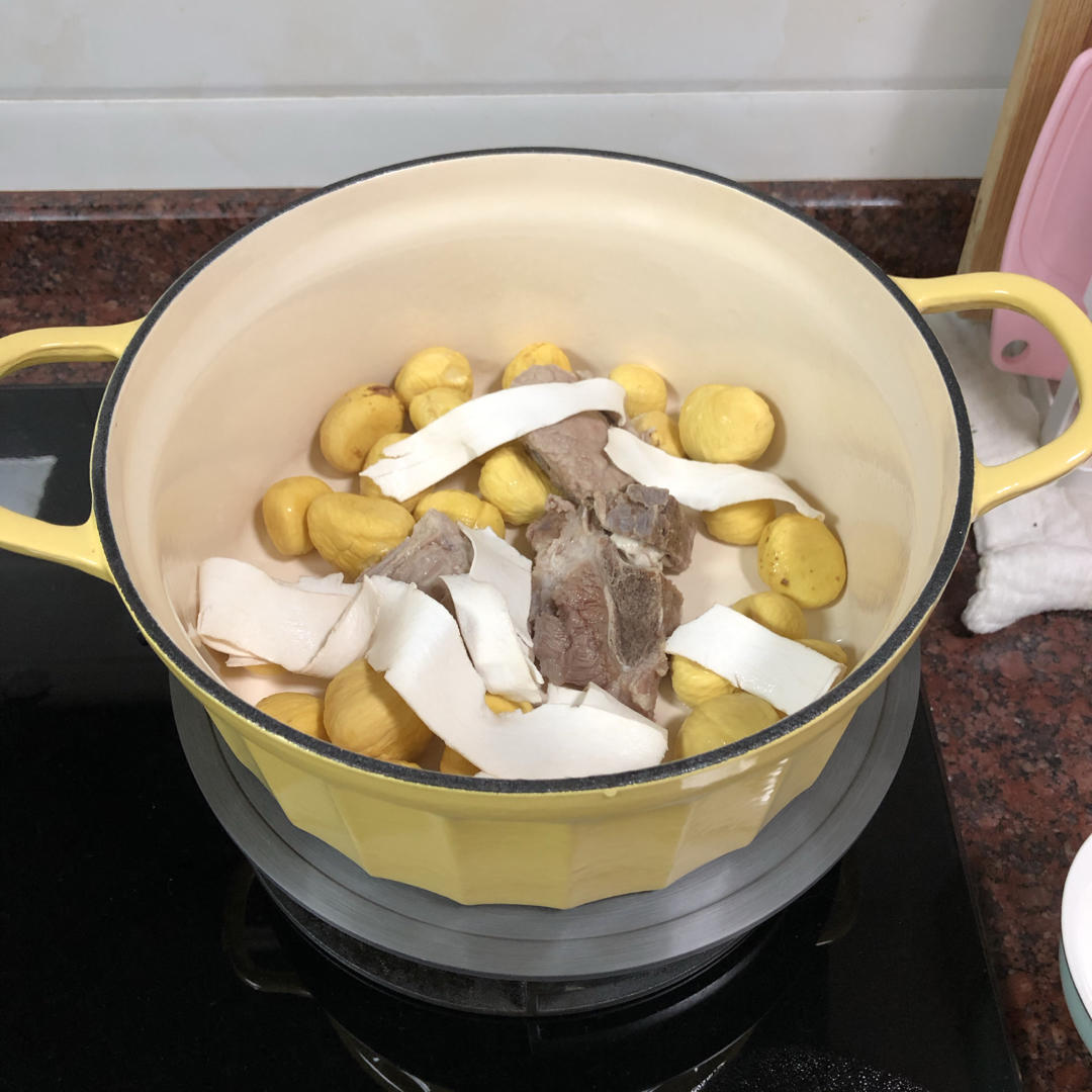 莲藕排骨汤【8月北鼎珐琅铸铁锅食谱】