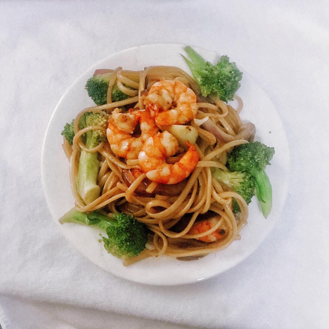 减脂|美味又低脂的虾油虾仁意大利面