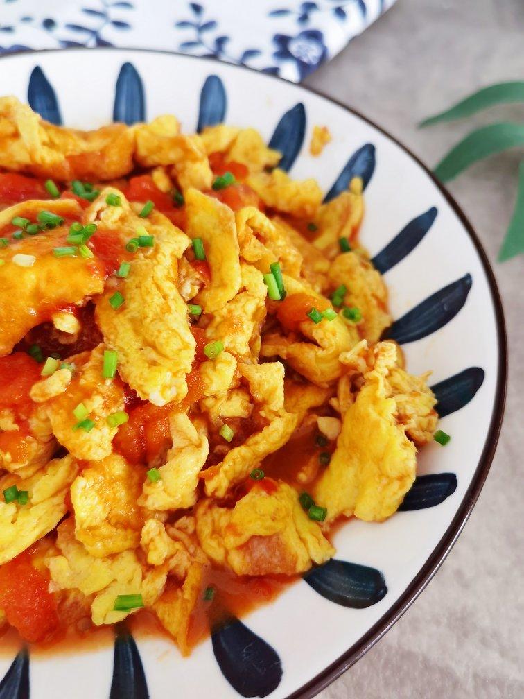 简单美味的西红柿🍅炒蛋（特别适合新手小厨）
