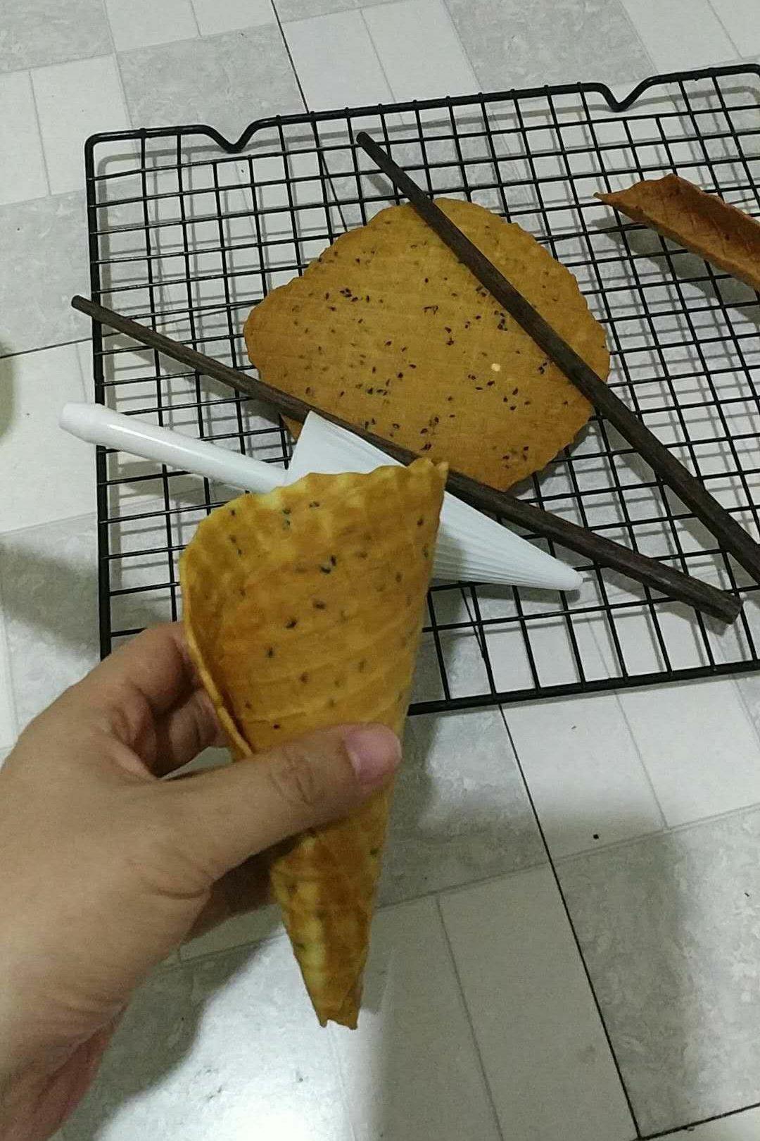 芝麻蛋卷