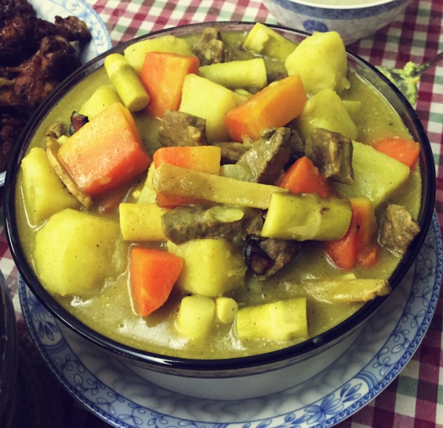 冬日暖身咖喱牛腩锅