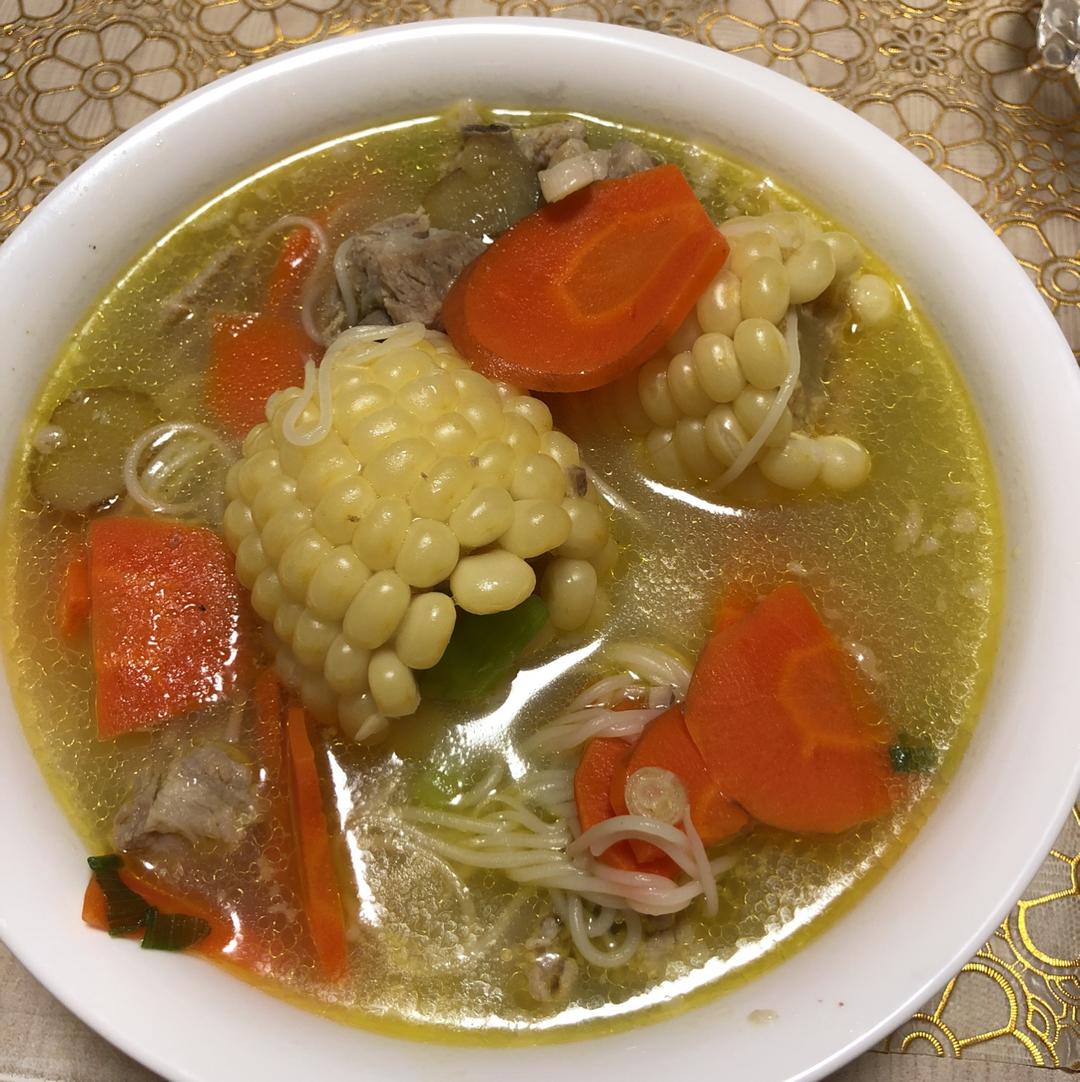 玉米排骨汤