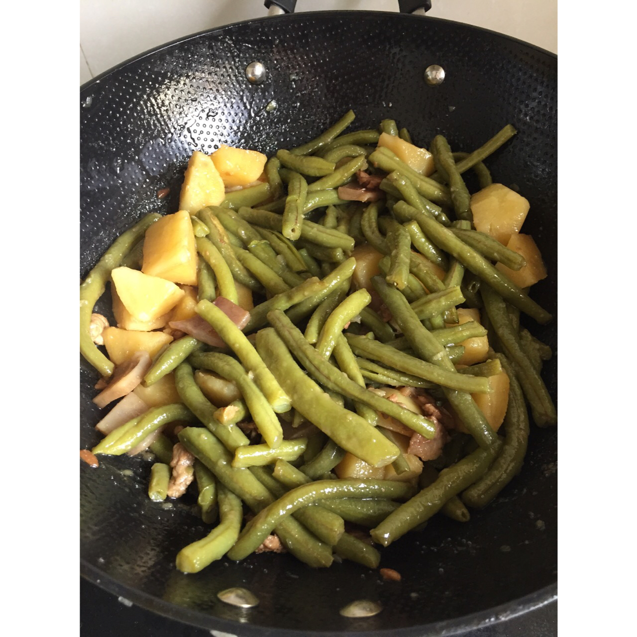 豆角烀饼