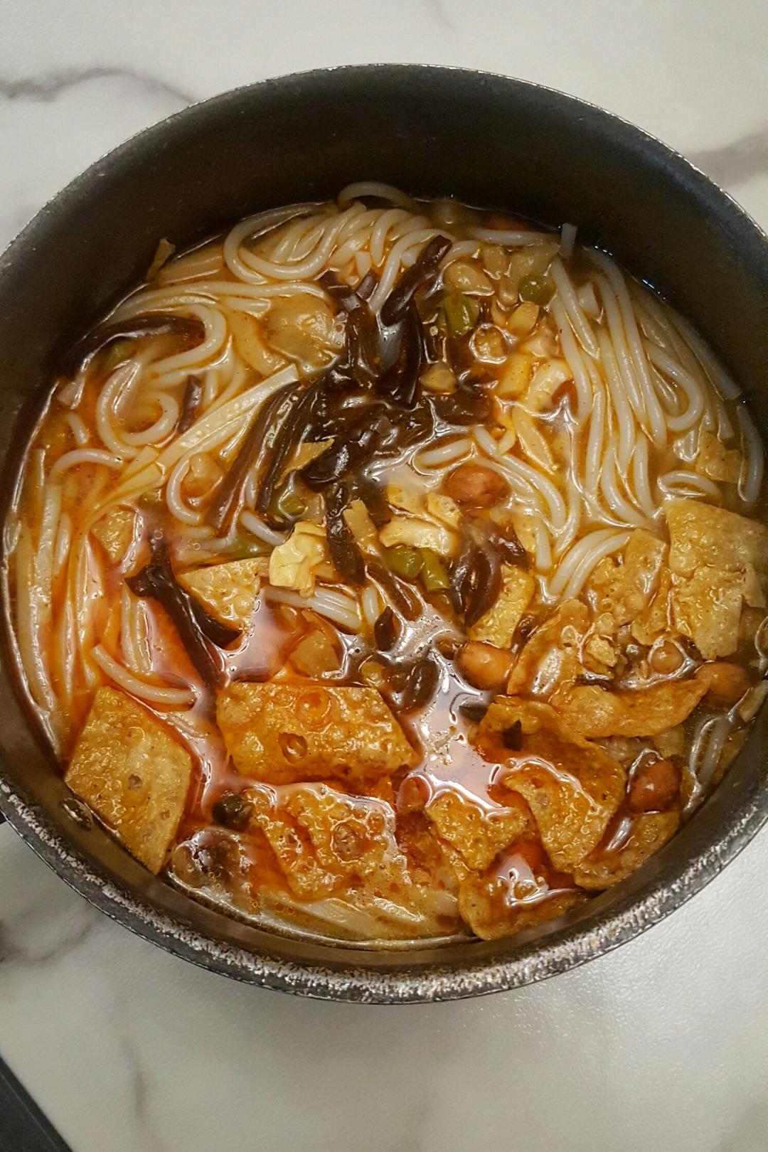 螺蛳粉（淘宝各种版本）