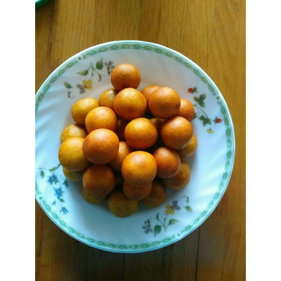 妈妈教炸的红薯丸子