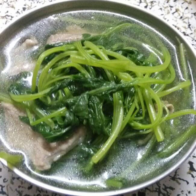 益母草瘦肉汤 (痛经，经量少的M M必备食疗)的做法