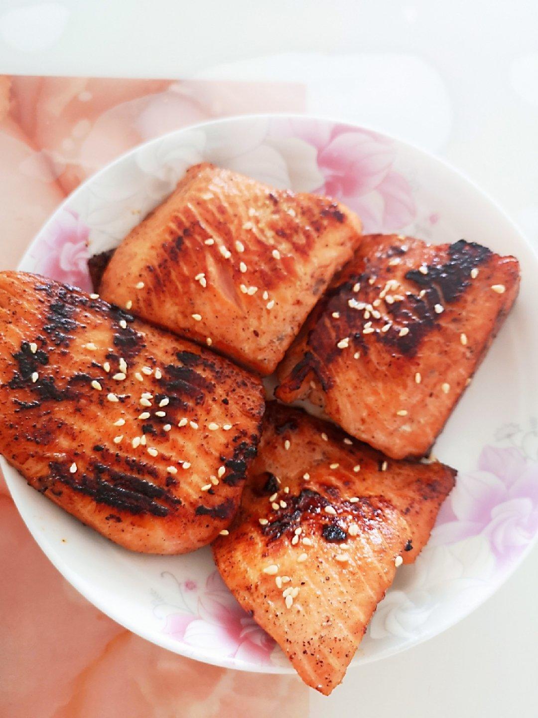 香煎三文鱼