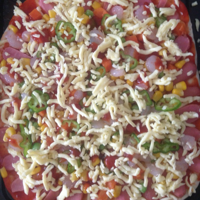 厚底鲜虾培根披萨