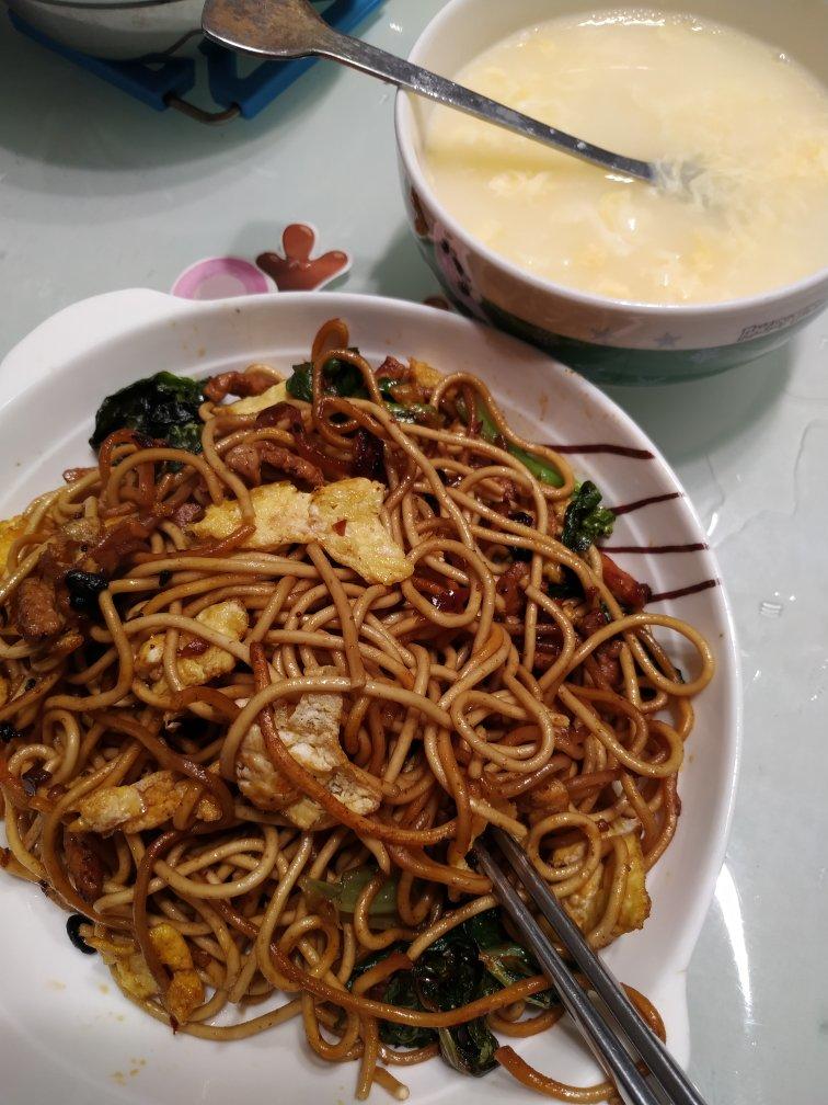 🍜最简单最好吃的家常炒面