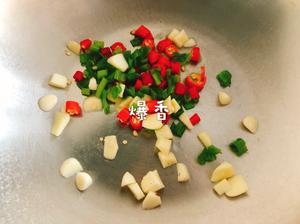 西葫芦香菇炒木耳的做法 步骤5