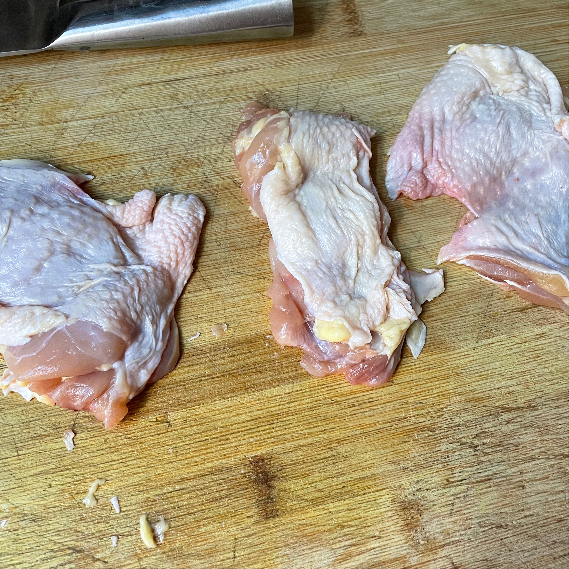 蒸香菇鸡腿肉的做法 步骤3