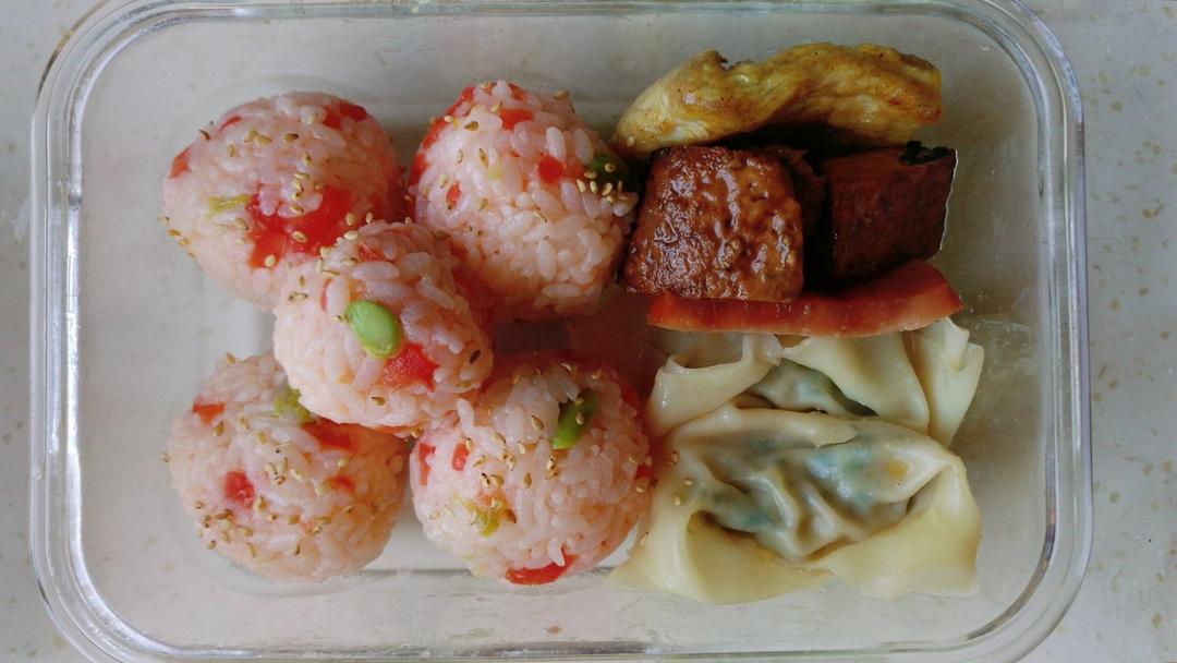 宝宝饭团