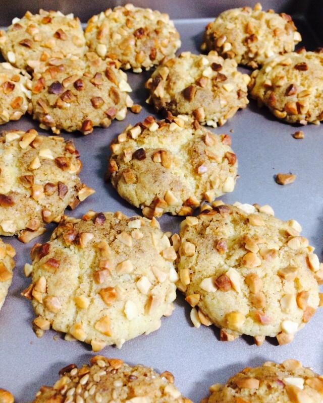 手机用户8899_ft9q做的超级好吃的花生酥饼