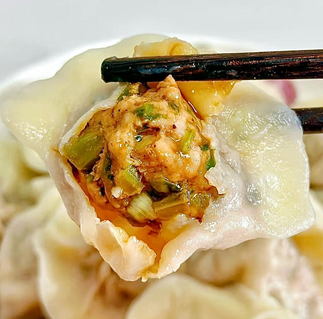 猪肉芹菜馅儿饺子的做法