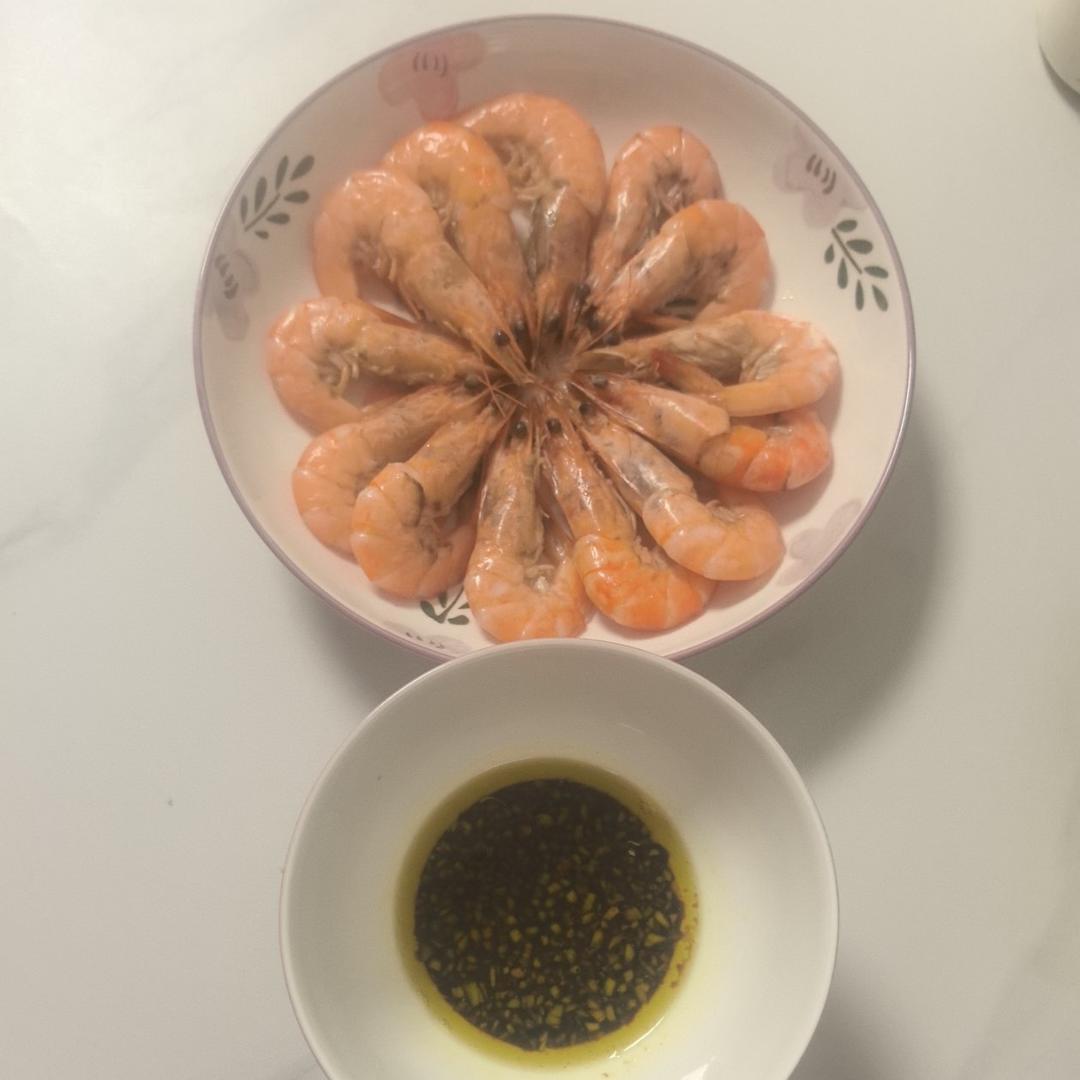 水煮虾（灵魂蘸料汁很关键哈😄）