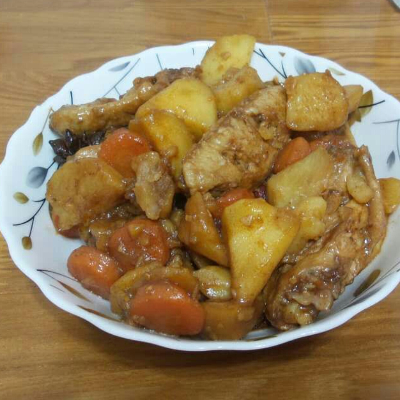 土豆炖鸡翅（快手零失败）