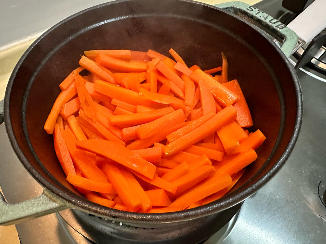 香甜无水焖胡萝卜