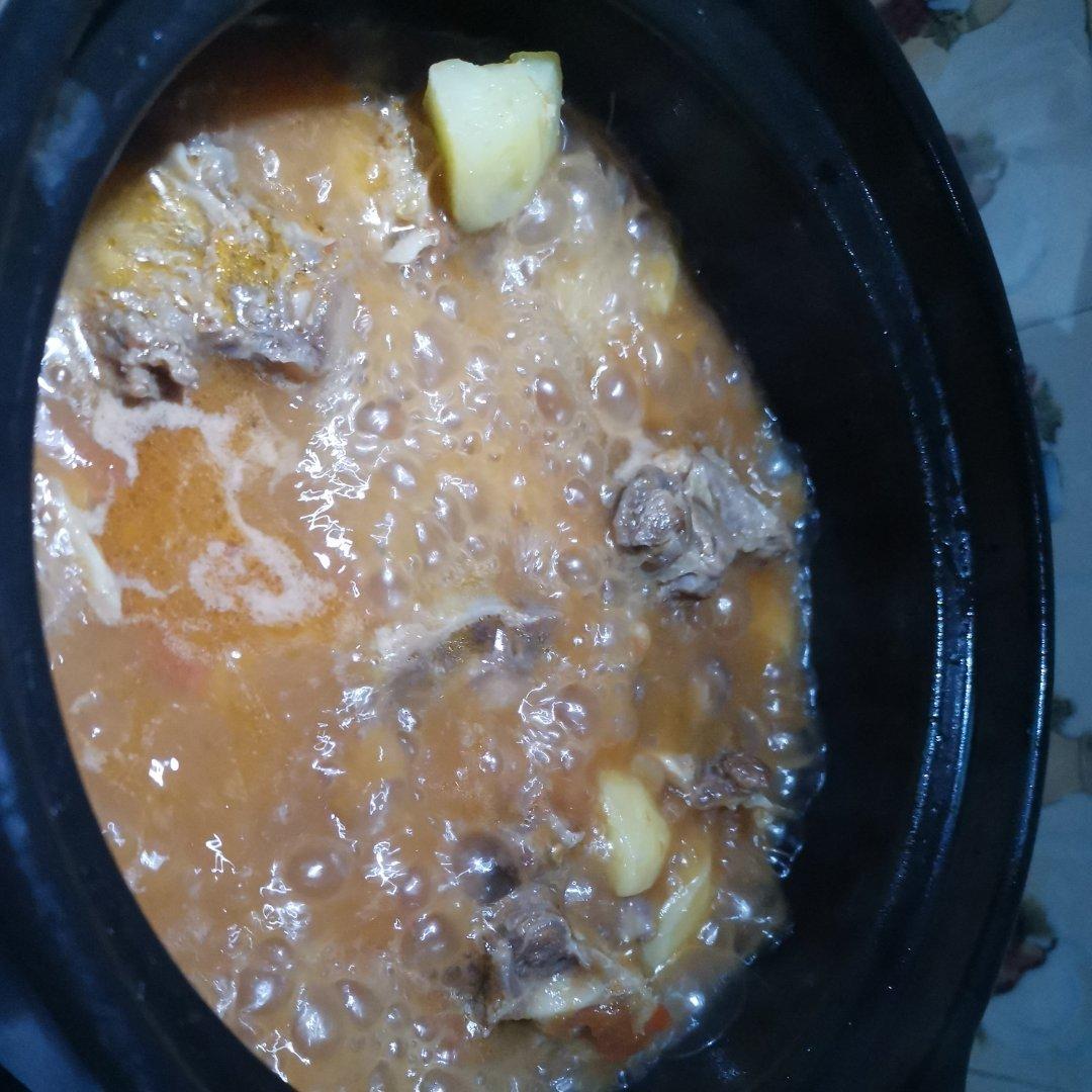 番茄土豆牛尾汤