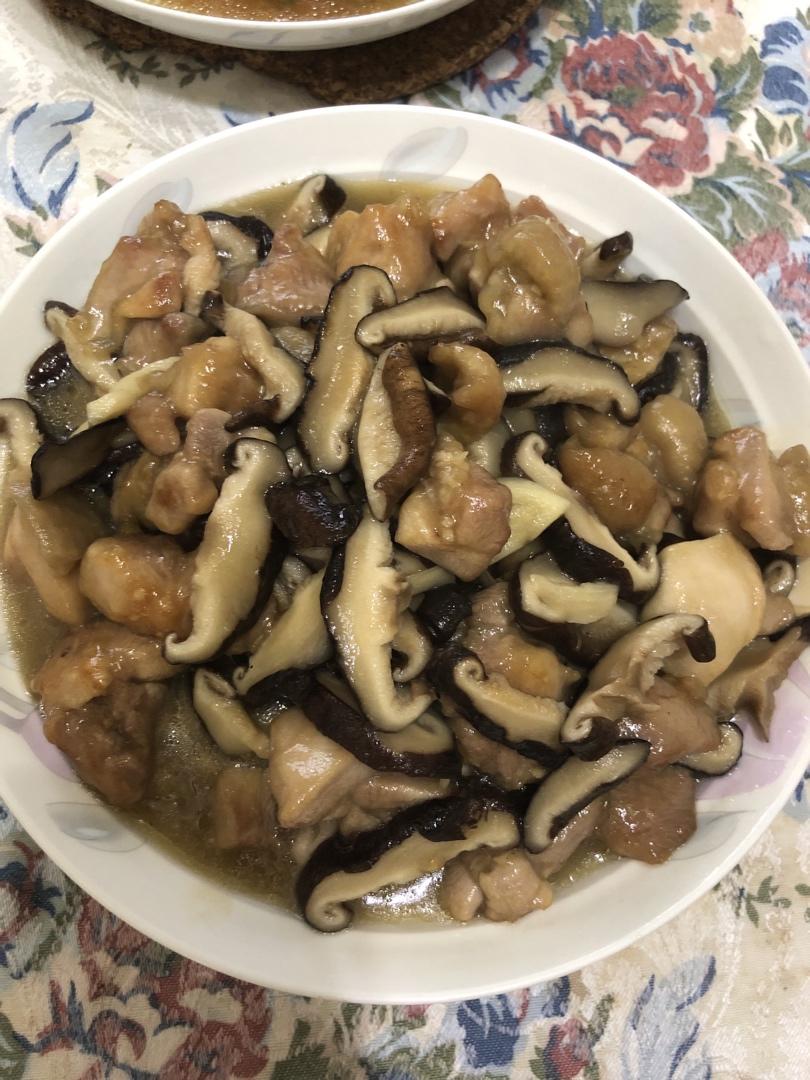 香菇滑鸡