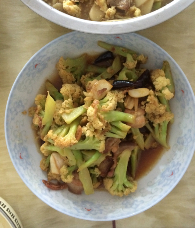 老丁的私房菜-干锅花菜