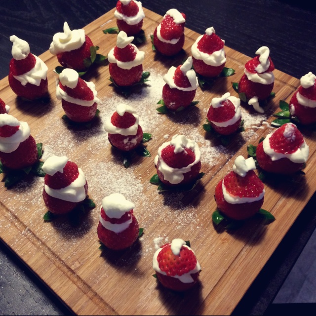 草莓圣诞老人、圣诞雪人