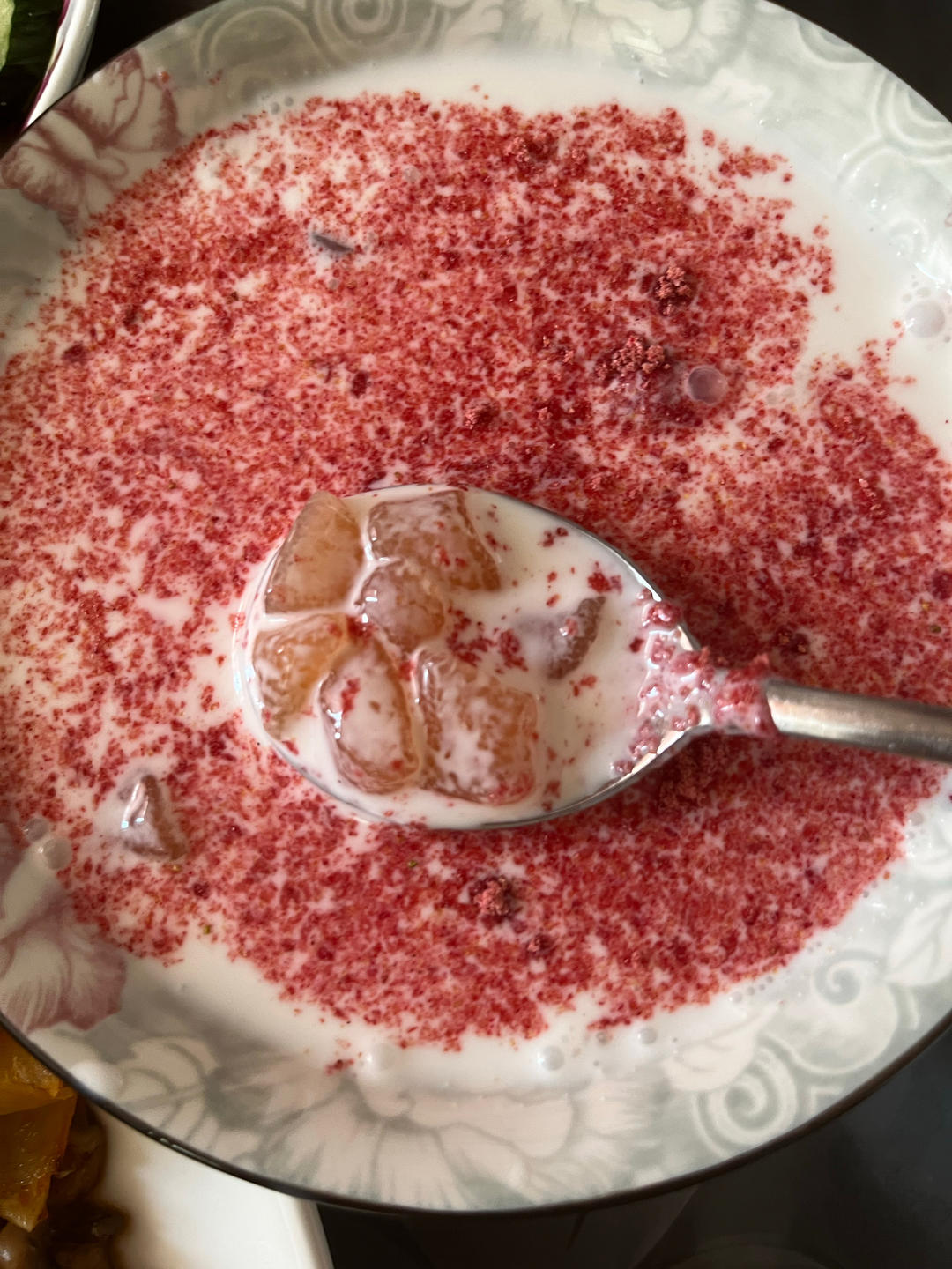 椰汁草莓啵啵球